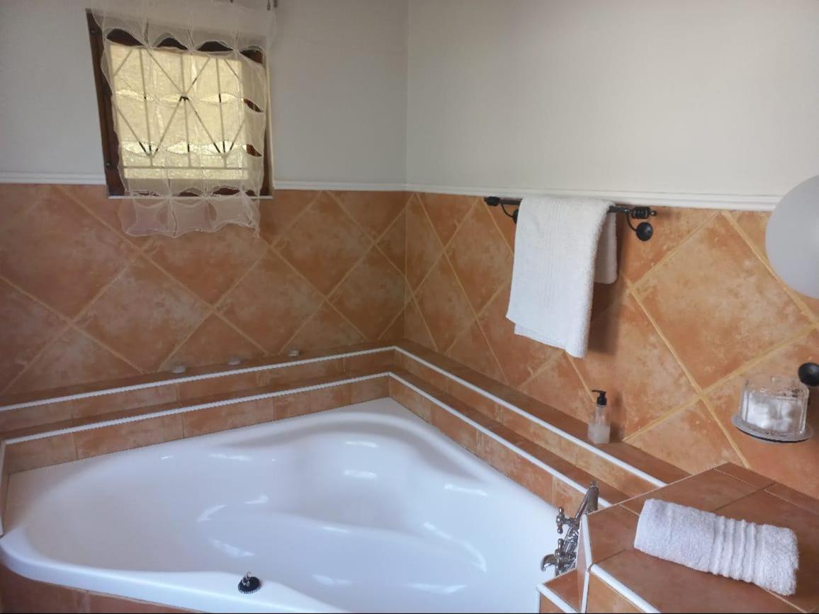 Villa Vista Cottage. Port Alfred Bilik gambar